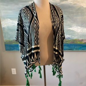 Navy and White Geometric Kimono with Green Tassels One size